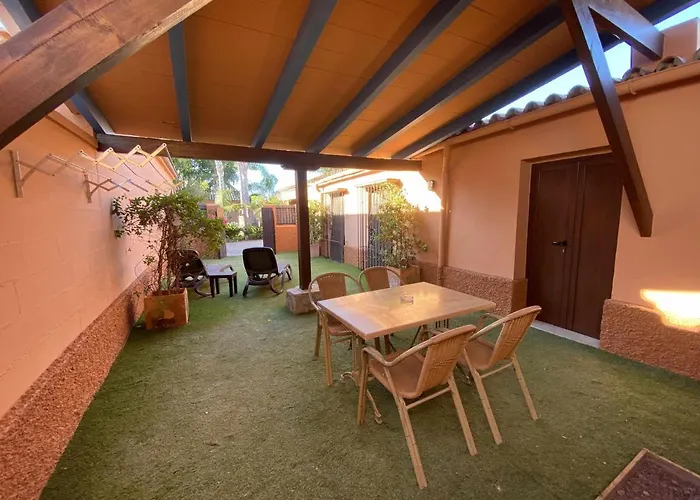 Сasa de vacaciones Casa Diáfana Parejas Muy Cerca De La Playa