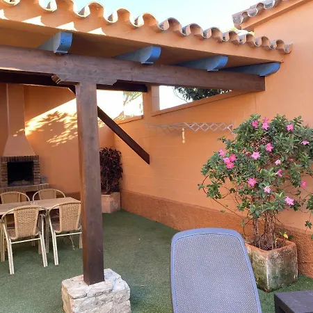 Casa de Férias Casa Diáfana Parejas Muy Cerca De La Playa