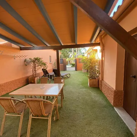 Hébergement de vacances Casa 1 Ragel Costa *