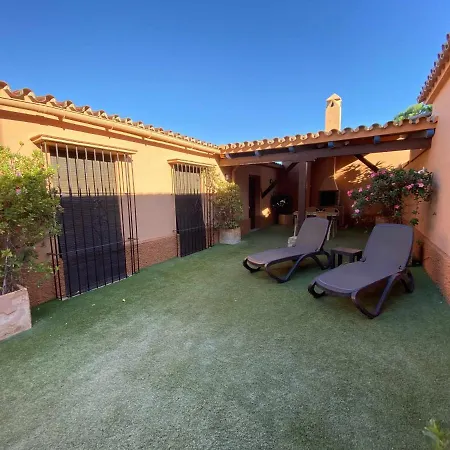 Casa Diáfana Parejas Muy Cerca De La Playa Cádis
